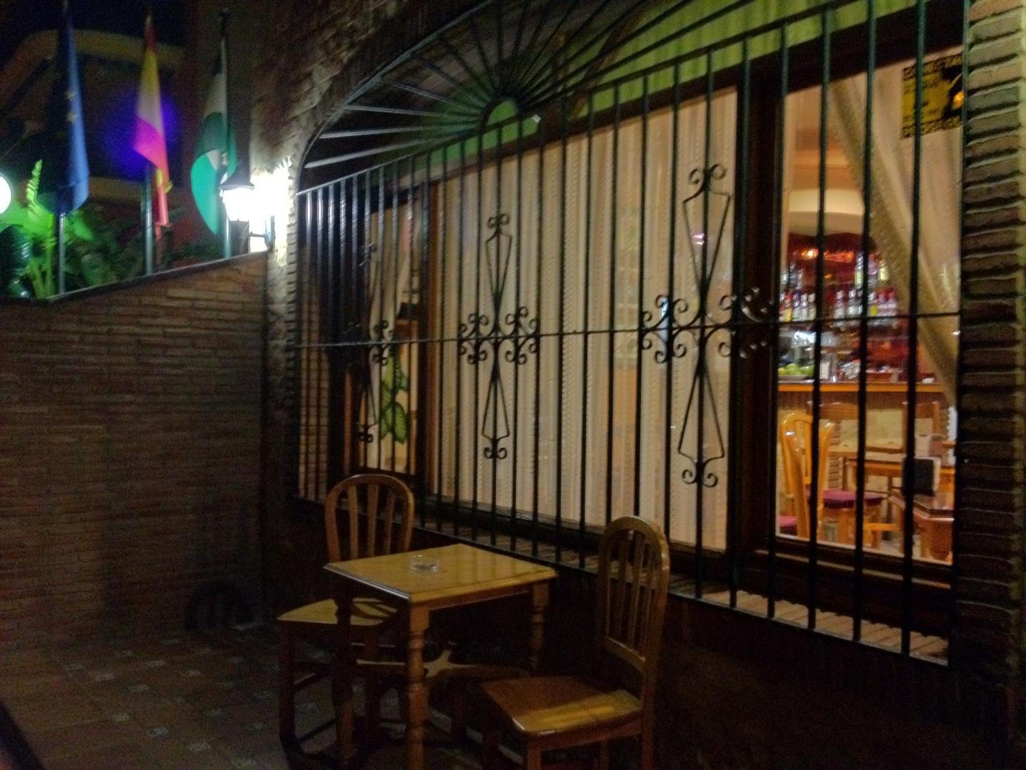 Hostal Los Corchos Fuengirola Exterior photo